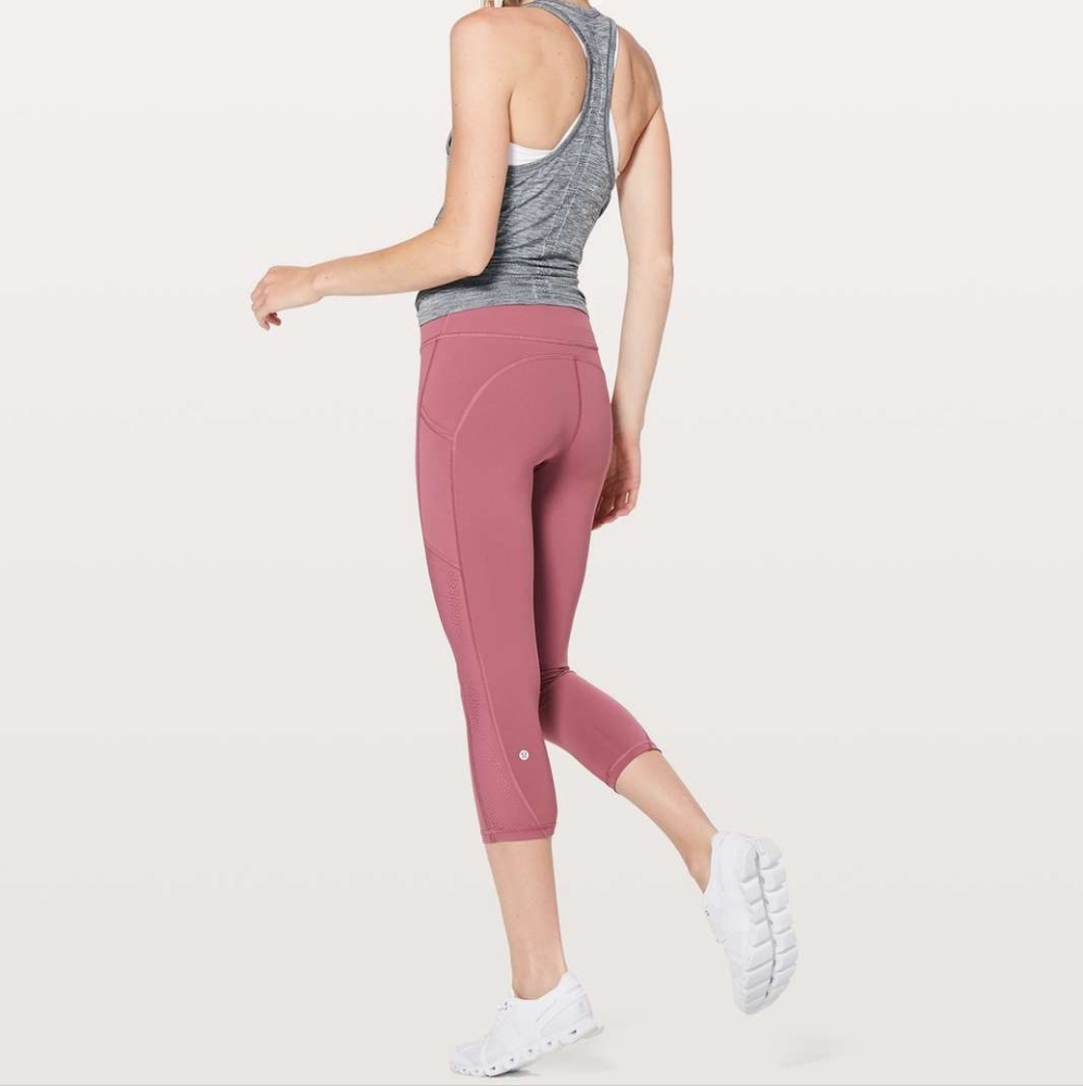 Lululemon Ready To Race Crop *21" Moss pink